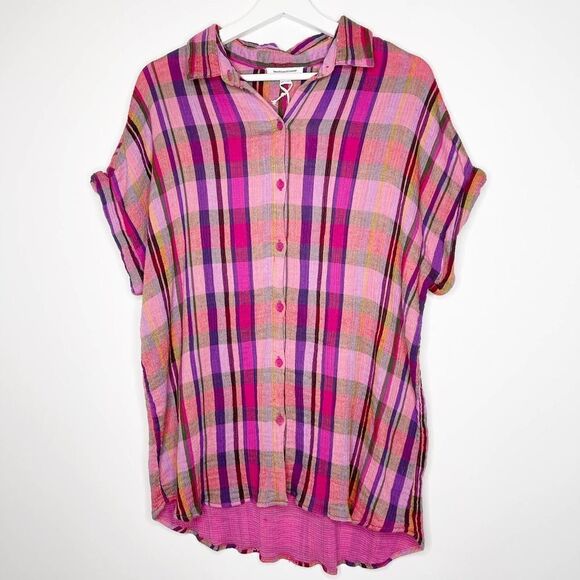 BEACHLUNCHLOUNGE Pink Plaid Button Down Top - Picture 1 of 9